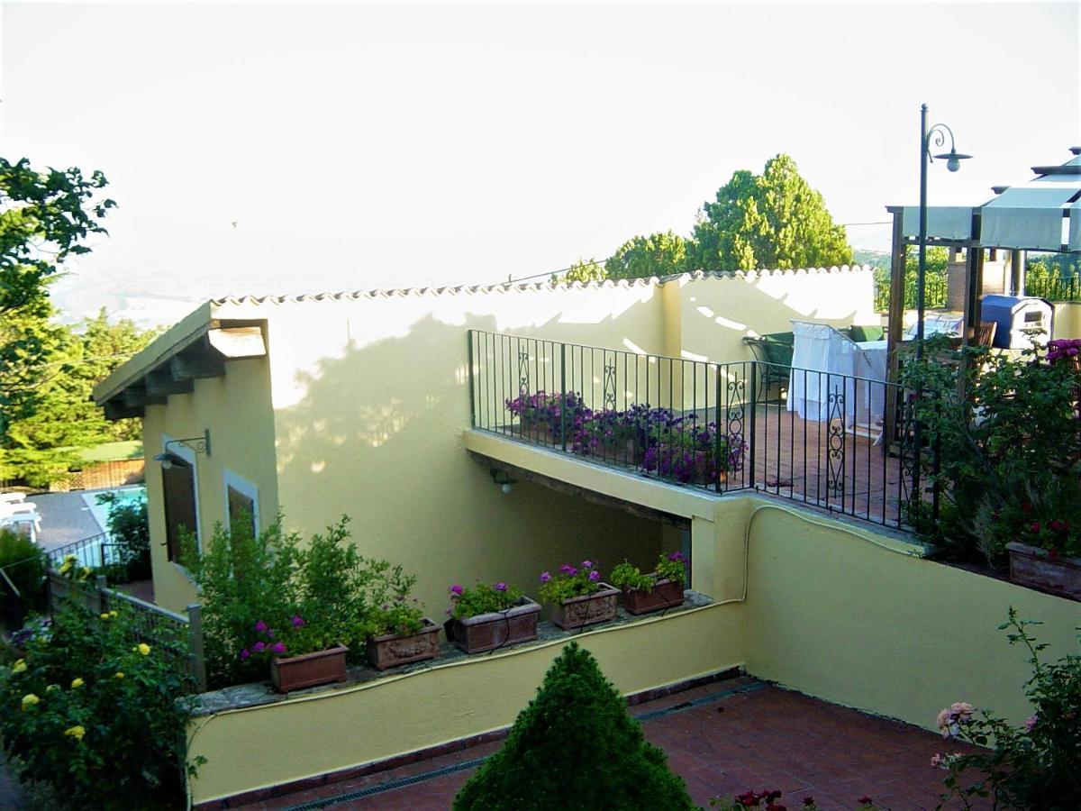 Santa Maria in Valle Country House Trevi Umbria Borghetto Vetuliae מראה חיצוני תמונה