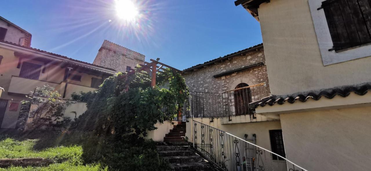 Santa Maria in Valle Country House Trevi Umbria Borghetto Vetuliae מראה חיצוני תמונה